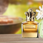 Majówkowe przygody już tuż, tuż! Najlepsze perfumy dla kobiet i mężczyzn na majówkę 2024